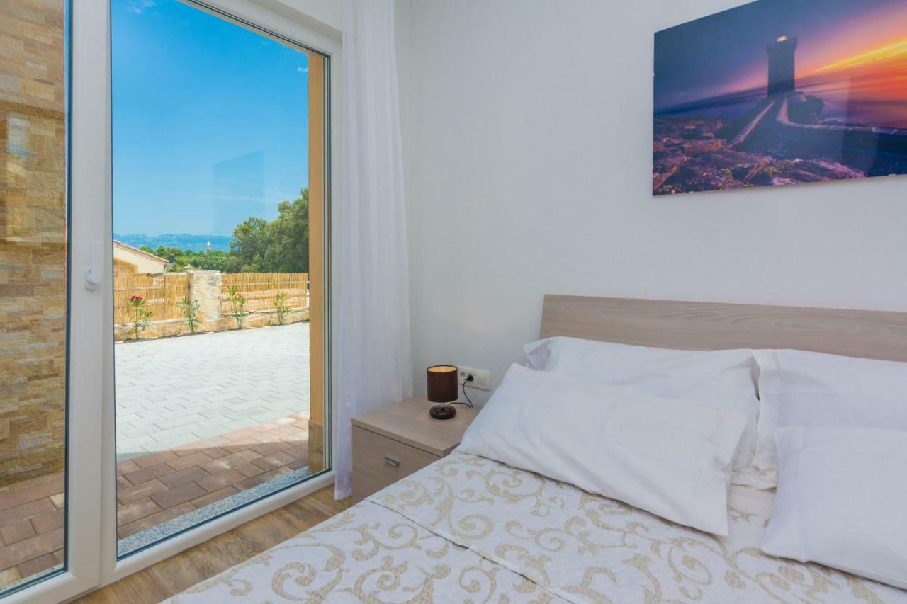 Fabulous House B With Outdoor Pool Appartement Zaton  Buitenkant foto